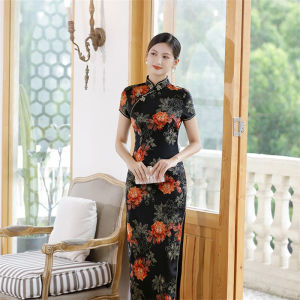 Shanghai Old Style Short Sleeve Long Cheongsam Gown Womens Fashion Show Performance Dress Floral Pattern Polyester Fiber
