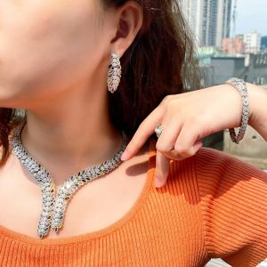 Siam Redwood Paint Thong That Suits Your Skin Tone - AAAA Quality, 1 Liter Water-Based Nail Polish for Women, Long-Lasting and Easy to Apply, Perfect for Summer