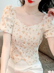 French Style Square Collar Floral Short Sleeve Shirt Womens Summer New Bubble Sleeve Top Slim Fit Versatile Commute Korean Version