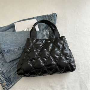 Large Capacity down Jacket Tote Bag 2024 Autumn New Arrival Hand Shoulder Bag Lightweight Quilted Commuter Hand-Carrying Bag Tide