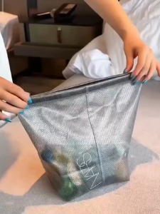 1×Waterproof Storage Bag Fitness Gym Swimming Clothing Storage Pouch Large Capacity Handbag Men Women Outdoor Travel Washing Bag