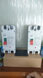 MCCB khối đóng ngắt DC 500V 160A250A chuyên cho acquy Litium Điện Mặt trời Điện gió
