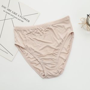 Silk Mulberry Silk Knitted Underwear Women Knitted Comfortable Breathable Lightweight Simple Plus size Sheath Mid-Waist Briefs