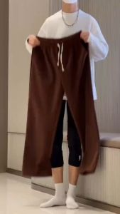 celana korduroy pria corduroy pants pria celana oversize pria wide leg korean style corduroy Pacar celana longgar celana kulot pria sederhana import premium black celana Murah fashion lurus celana big size celana corduroy pants loose pants pria celana