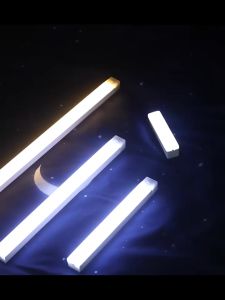 C4650 Đèn led cảm biến chuyển động đèn ngủ không dây cổng sạc usb gắn tường tủ bếp nhà vệ sinh cầu thang CINDY