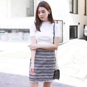 PEIXI | Slim Fit Half-Neck Black 3/4 Sleeve Knit Top