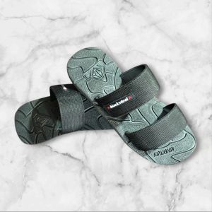 sandal has madura "BLACKSTEEL" model slop pria dewasa bermotif premium