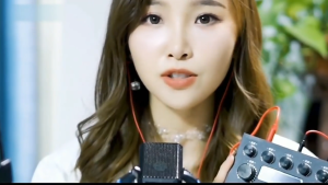 Benston การ์ดเสียง การปรับเสียงอัจฉริยะ เสียงสะท้อนอิสระ โหมดต่างๆ การสลับปุ่มเดียว เหมาะสำหรับการถ่ายทอดสด