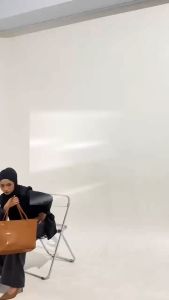 Kila Tote Bag Laptop Aesthetic Tas Kuliah Wanita Synthetic Laura Leather Size 41x28x11cm