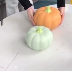 Hộp Đựng Bánh Kẹo Hình Quả Bí Ngô Độc Đáo