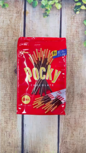 Bánh que Pocky Glico Nhật Bản 1 túi (8 gói nhỏ) vị Dâu / Socola