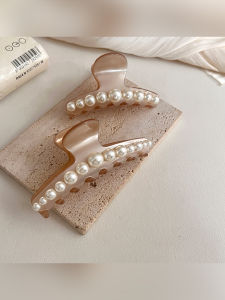 Pearl Hair Claw Simple Elegant Shark Bite Hair Accessory Headwear Stylish Hair Clip Fashionable Hairpin Hair Ornament