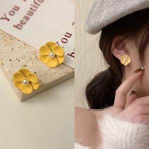 Yellow Flower Pearl Earrings S925 Pure Silver Womens Fashion Jewelry Spring Summer New Style Gentle Forest System Ear Jewelry