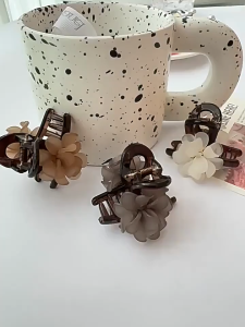 Jepitan Rambut Kecil Camellia Delicate Jepitan Rambut Setengah Terikat Jepitan Rambut Wanita Highend🌷Waroomy