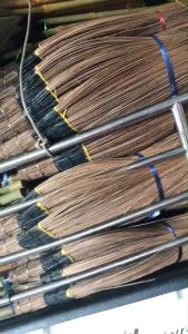 พร้อมส่ง ไม้กวาดทางมะพร้าว ก้านสวย ด้ามจับถนัดมือ