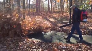 MARUYAMA รุ่น BL9000 เครื่องเป่าลมสะพายหลังเครื่องยนต์ 2จังหวะ 79.2ซีซี พลังทอร์นาโด