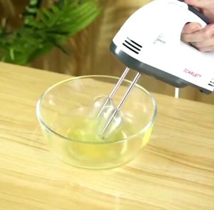 Máy Đánh Trứng Nhào Trộn Bột Scarlett Cầm Tay Đa Năng - Máy Đánh Kem Đánh Tạo Bọt Cà Phê Mini 7 Tốc Độ Công Suất Lớn