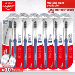 Colgate | Deep Clean Bamboo Charcoal Soft Spiral Bristle Toothbrush Set