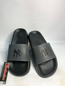 SENDAL SLOP PRIA NY SENDAL SLOP KEKINIAN SENDAL SLOP DISTRO