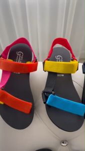 รองเท้ารัดส้นสไตส์เกาหลี STRAP พาสเทล สวยด้วยสายสามารถปรับระดับได้ พื้นนุ่ม ใส่สบายเท้า