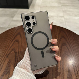 เคสโทรศัพท์แบบบางเฉียบโปร่งใสแบบครึ่งหน้าพร้อมแม่เหล็กแบบไร้สายสำหรับ Samsung S24 Ultra S25 plus S23U