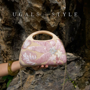UGALS | Chinoiserie Wooden Handle Embroidered Flower Glitter Bag