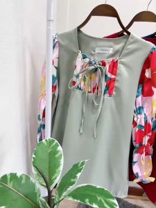 TW22041  Set 2 ชิ้น เสื้อแขนพองลายดอกไม้ + กางเกงขายาว