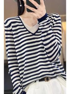 เสื้อถักผ้าขนสัตว์เนื้อนุ่ม ทรงหลวม แขนยาว ลายทาง สำหรับผู้หญิง ฤดูใบไม้ผลิและฤดูร้อน 2025 เสื้อผ้าทำงานลำลอง เสื้อคลุมแบบสวมหัว