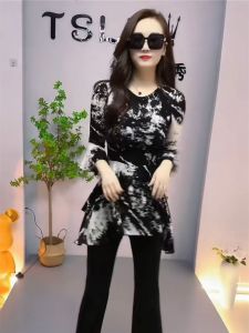 Slimming Belted Womens T-Shirt Spring Summer New Style Elegant Flared Sleeve Overhead Top Fashionable Streetwear