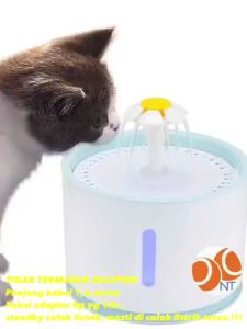 Tempat minum kucing otomatis air mancur / pet dispenser minum Anjing 2.4L murah