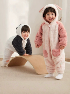 SHI YUE JIE JING | Winter Warm Baby Onesie
