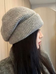 Womens Knitted Wool Hat Loose Fit Winter Cap Casual Style No Brim round Top Versatile Lazy Fashion Large Head Size
