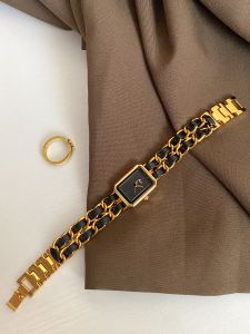 Zongli Small Fragrance Wind Sugar Cube นาฬิกาข้อมือ ผู้หญิง แฟชั่น เรียบง่าย Ins สไตล์ควอตซ์นาฬิกากันน้ํา < Ne2> เชือกนาฬิกา