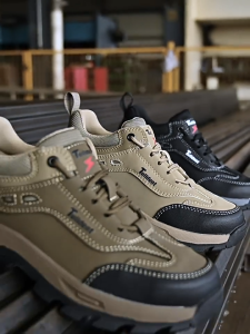 Brand GenGeGo (3 Days Delivery)COD】Safety Shoes with Steel Toe Cap for Men Anti-smash&puncture Lightweight Safety Boots Rubber Shoes Men