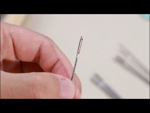 Oright 34pcs Handcrafted Large-hole Steel Needles Large Needle Holes Hand Sewing Thread Scissors Complete Sets of Needles Home Repair Tailoring Tools Sewing Tool Sets