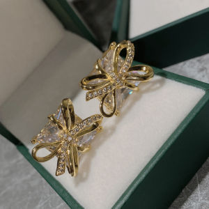 Gold Plated Butterfly Knot Gemstone Earrings Set Womens Sparkling Brilliance Geometric Sugar Zircon Necklace Fashion Jewelry