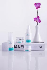 Tsamaaniya Acne GX (pink acne day cream)
