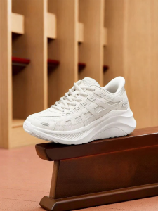 Skechers | Easily Put On Casual Athletic Thick Sole Shoes