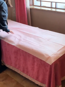 100Pcs 80x180cm Disposable Bed Sheet Thin Cozy Breathable Bed Cover Antibacterial Breathable Soft Non Woven For Beauty Salon SPA Tattoo Massage Table Cover Spot wholesale