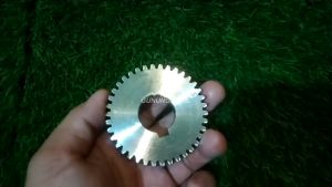 Gigi Bandul Diesel Kubota RD 85 - Gear Balancer