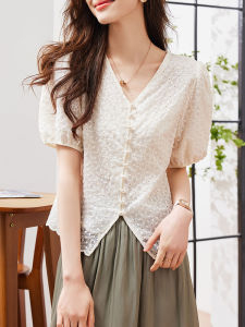 Áo Sơ Mi Ren Khoét Sâu Cổ Chữ V Tay Ngắn Kiểu Pháp Dành Cho Nữ Mùa Hè Mới Mềm Mại Thiết Kế Nứt Xếp Ly Tay Ngắn Chất Liệu Khác