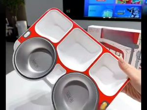 รถบัสแบ่งจานอาหารความจุขนาดใหญ่บนโต๊ะ อาหารเด็กน่ารักชามสแตนเลส ถอดออก ป้องกันการวางชาม