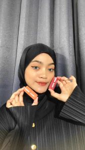 Tinjauan Produk: Emina Glossy Stay LipTint Emina 3gr Melty Gel Lip Tint Glossy Finish