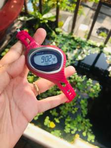 đồng hồ điện tử Soma dáng thể thao màu hồng