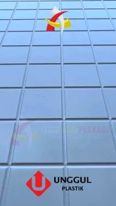 HD Kantong Kresek Batik 28 Unggul / Kantong Plastik Baju Batik 28x48 Murah 50pcs