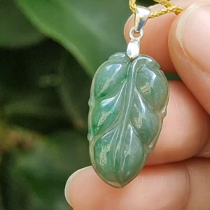 Wood Energy Jade Leaf 🌱- Natural Type A Jadeite Pendant - Concrete Jungle Oxygen (Sku: s925p9)