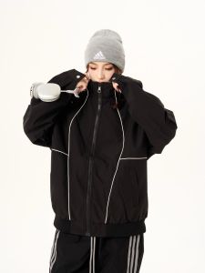 เสื้อแจ็คเก็ตกันลมสำหรับกลางแจ้งสำหรับผู้หญิง ชุดกีฬาลำลองแห้งเร็ว ชุดกางเกงทำงานแบบสะท้อนแสง ฤดูใบไม้ผลิและฤดูใบไม้ร่วง