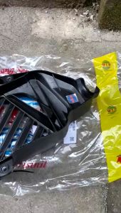 Cover Radiator Penutup Comp Radiator Honda Vario 125 FI 2012 (KZR) Merk WIN
