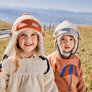 Winter Aviator Bomber Hat for Boys Girls Outdoor Warm Earflap Hats for Children Cute Fleece Lining Ear Protectors Cap Beanie