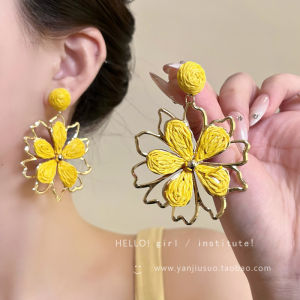 Island Preceding Grass Woven Sunflower Earrings Womens Beach Vacation Exaggerated Ear Jewelry Unique Beautiful Ear Studs